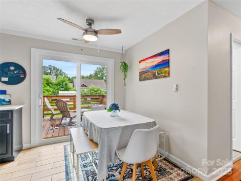 11 Oakley Dogwood Drive Asheville NC 28803