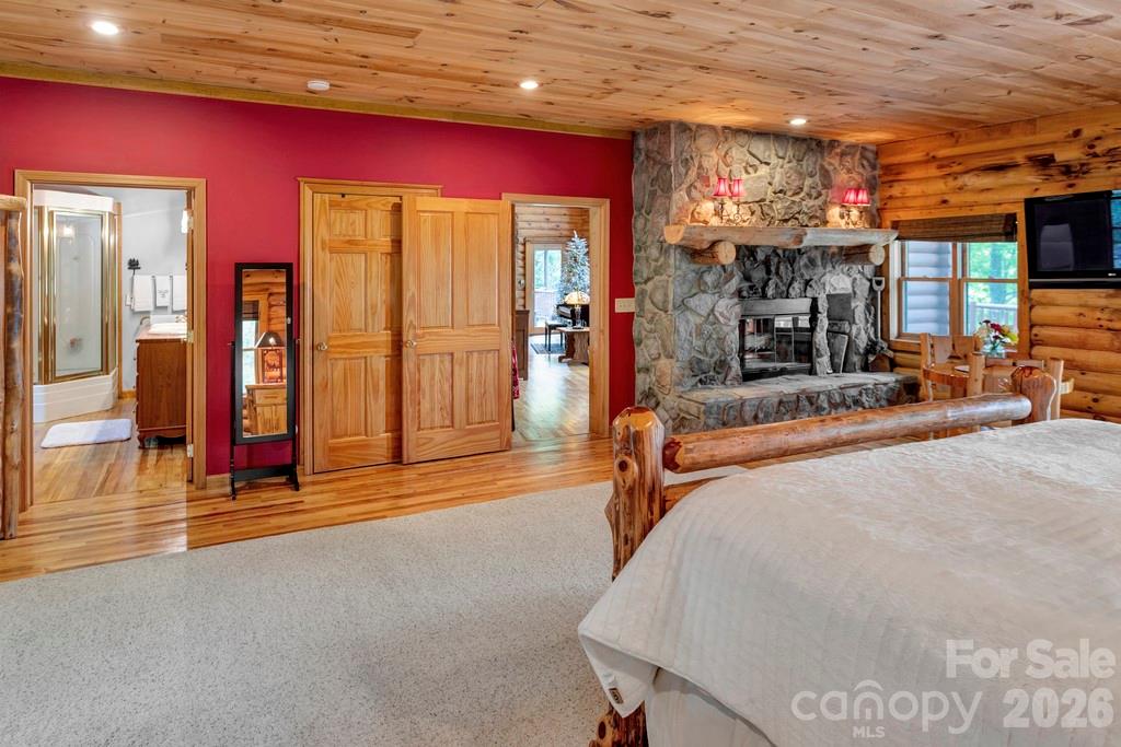 35 Falcon Crest Loop Maggie Valley NC 28751
