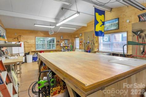 35 Falcon Crest Loop Maggie Valley NC 28751