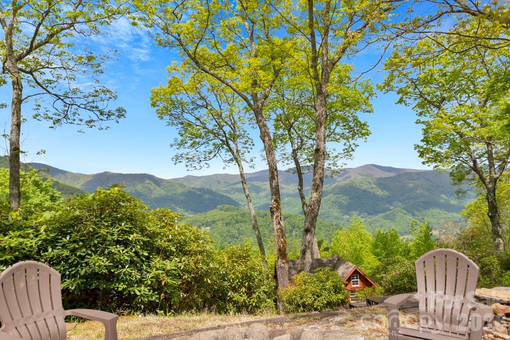 35 Falcon Crest Loop Maggie Valley NC 28751