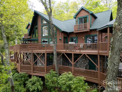 35 Falcon Crest Loop Maggie Valley NC 28751