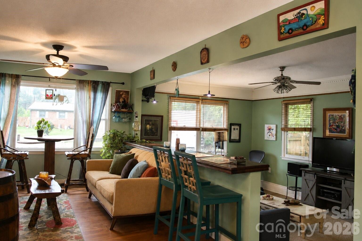 1122 Zion Court Charlotte NC 28209