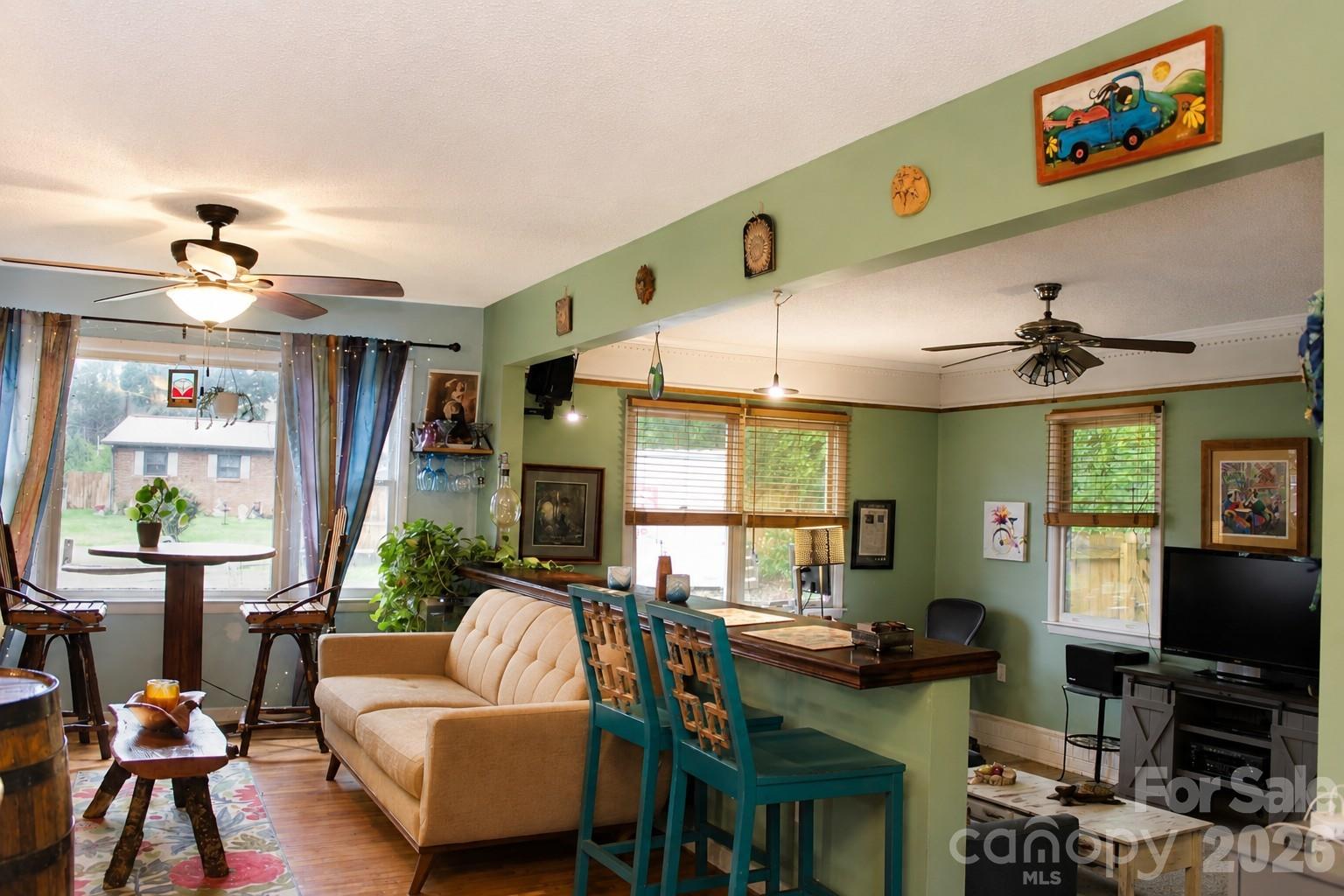 1122 Zion Court Charlotte NC 28209