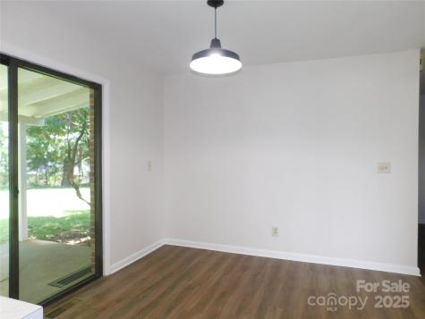 125 Fulton Drive Hendersonville NC 28792