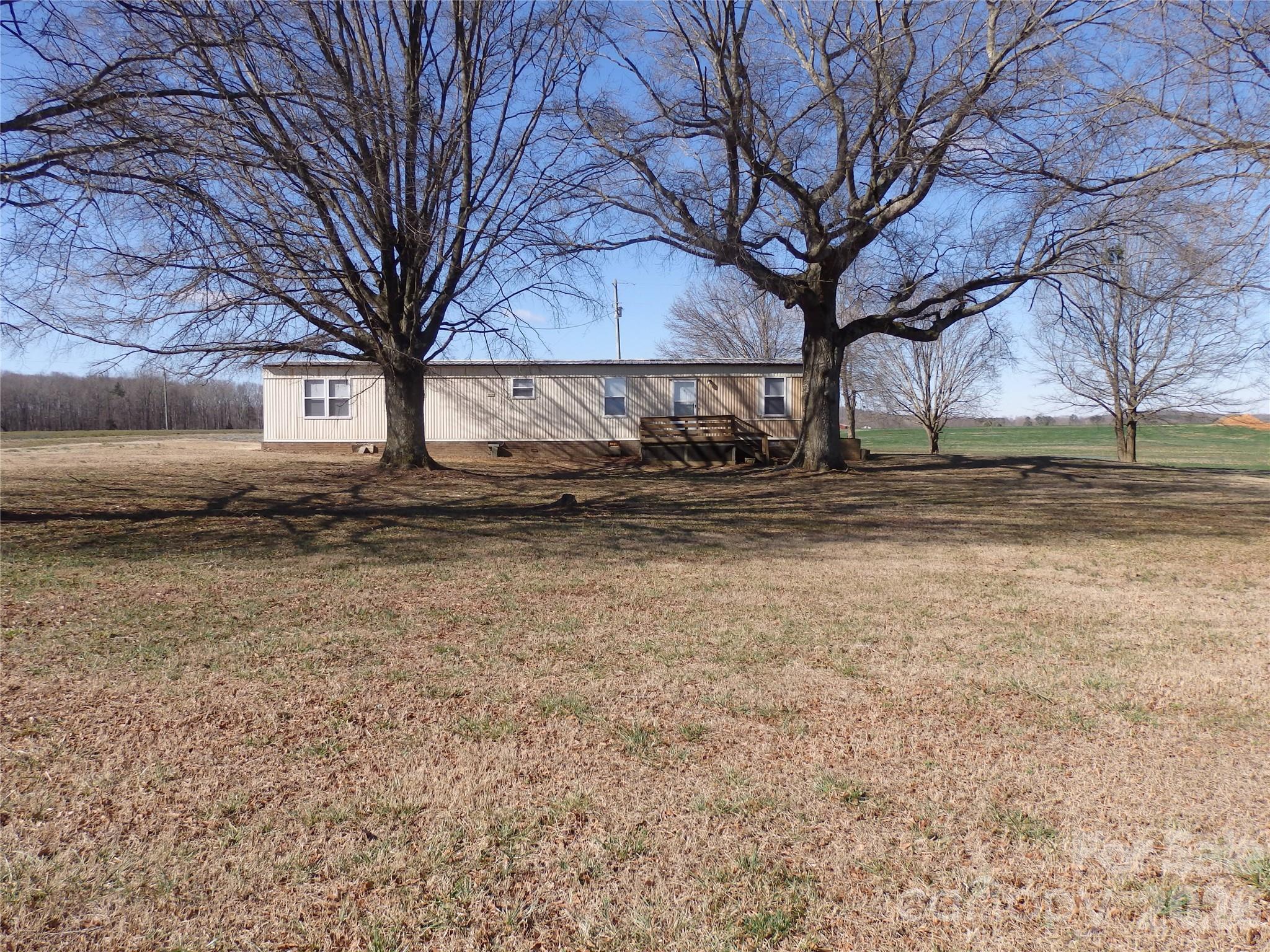 5750 New Hope Road Denton NC 27239