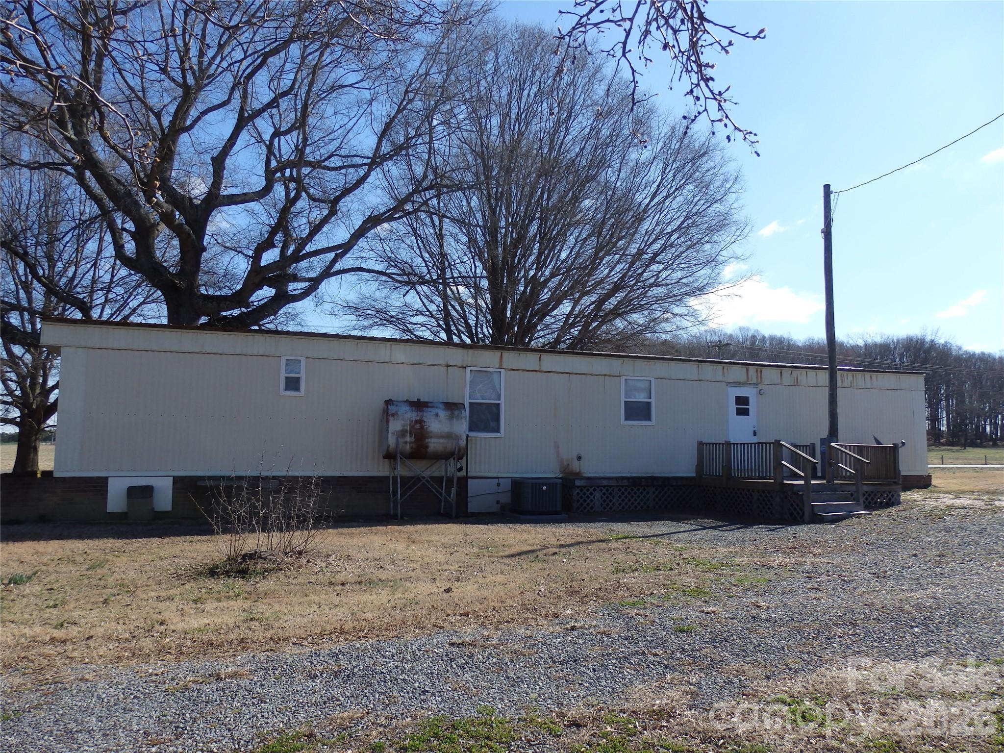5750 New Hope Road Denton NC 27239
