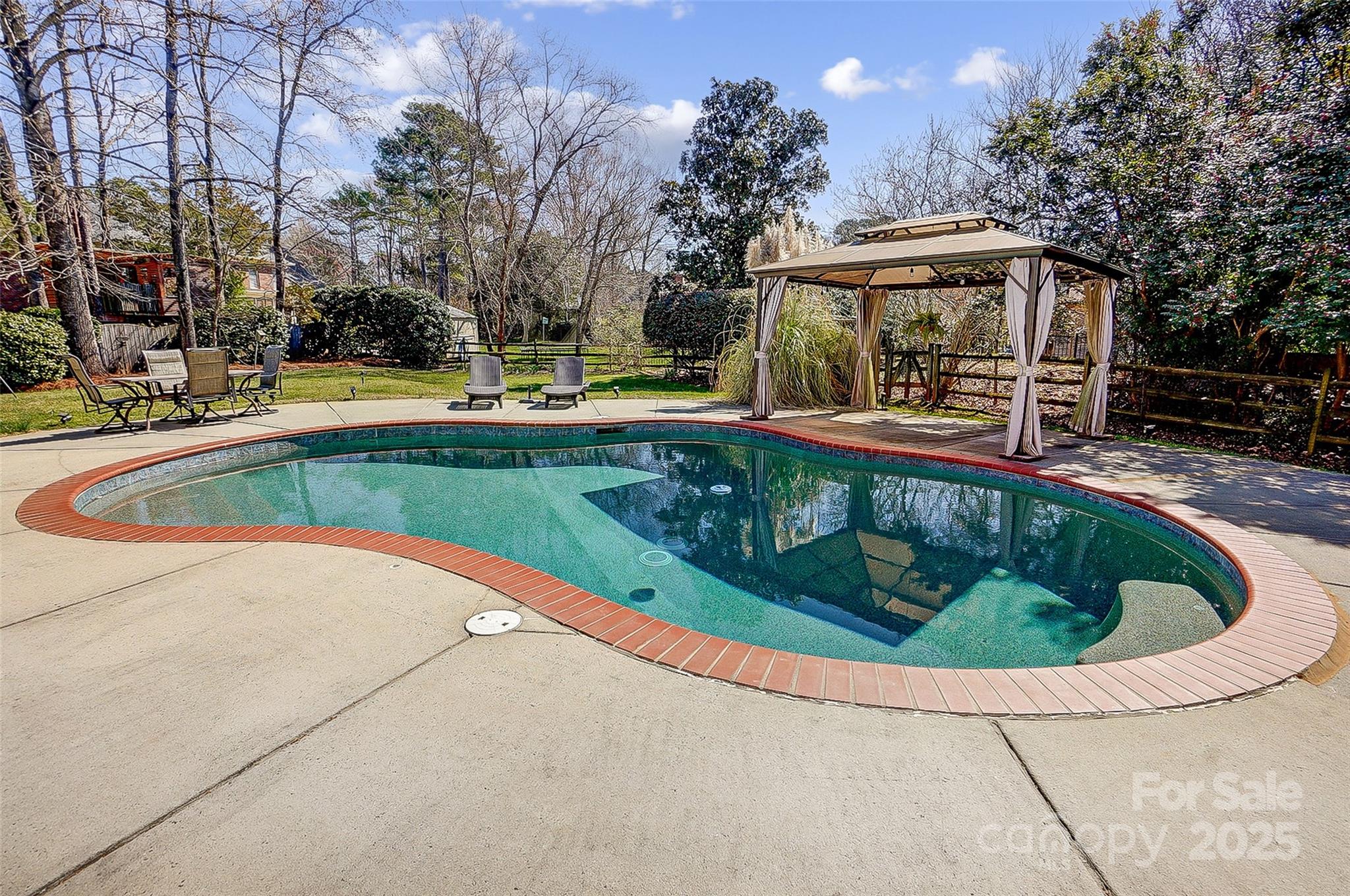 10207 Rattersly Court Charlotte NC 28277