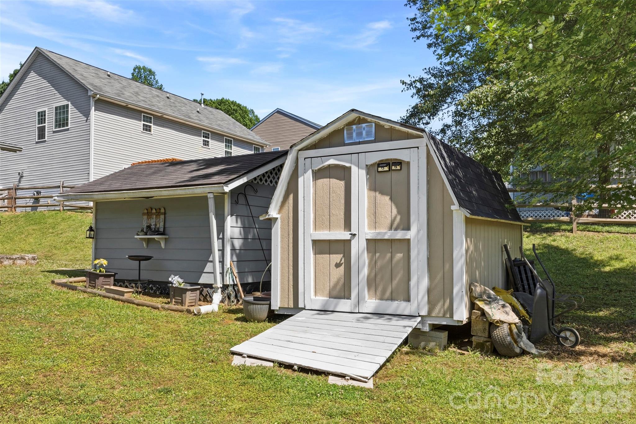 40 Ashton Bluff Circle Mount Holly NC 28120