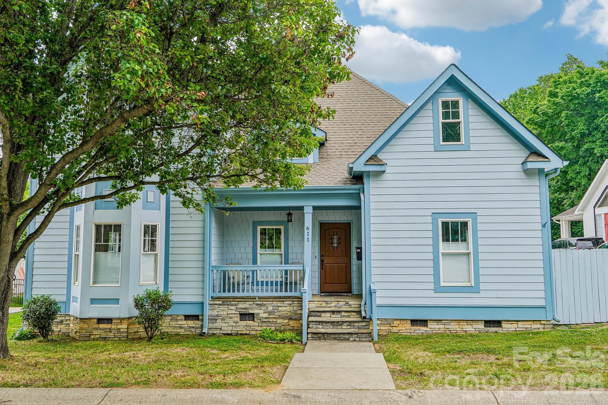 611 E 37th Street Charlotte NC 28205