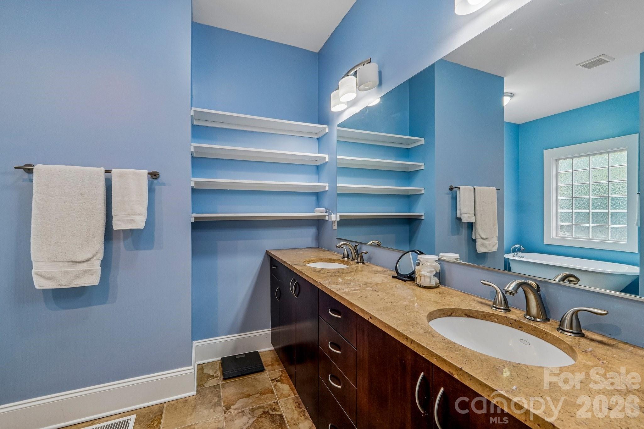 611 E 37th Street Charlotte NC 28205