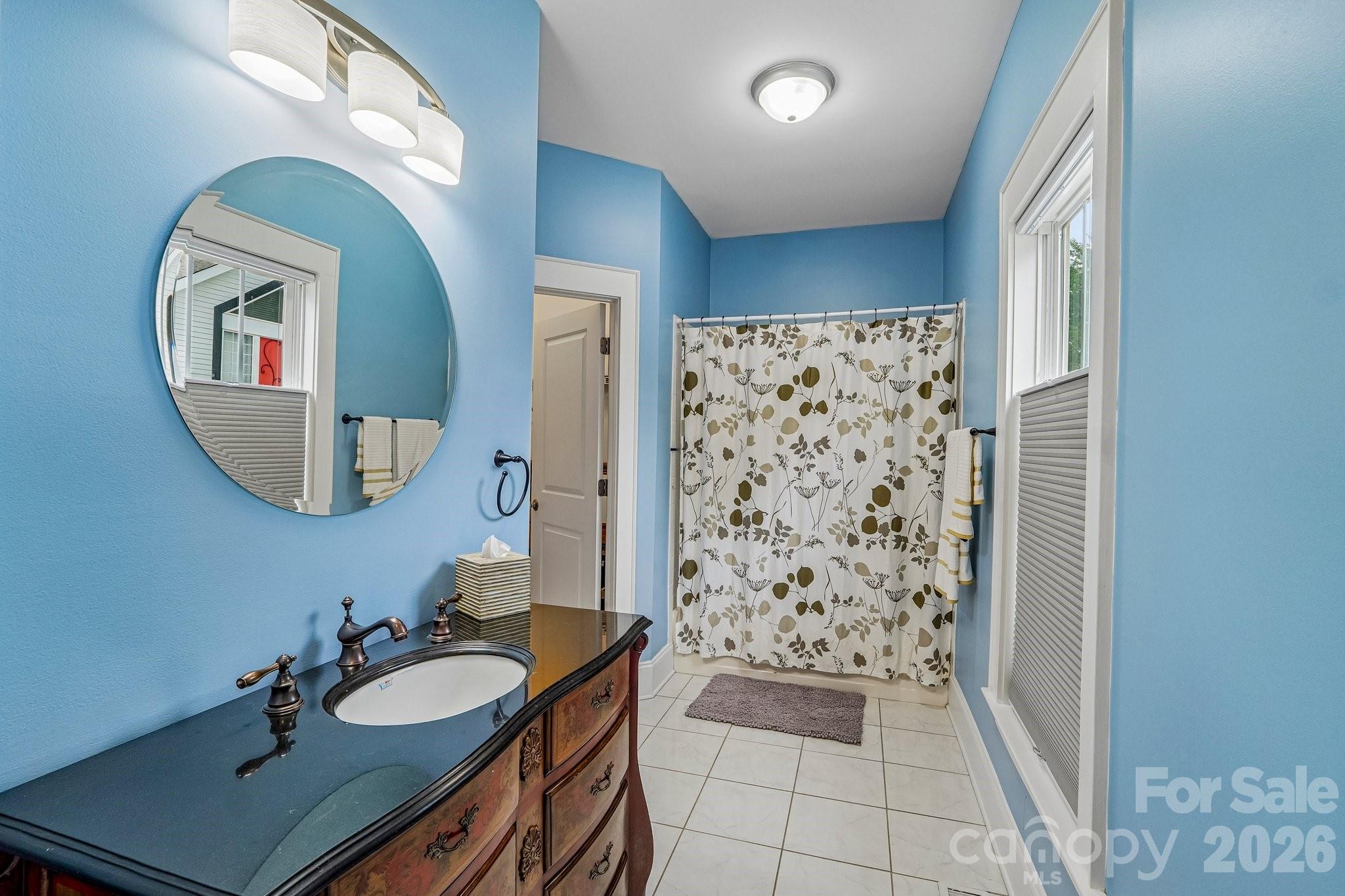 611 E 37th Street Charlotte NC 28205