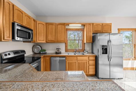 1750 Knollwood Circle Morganton NC 28655