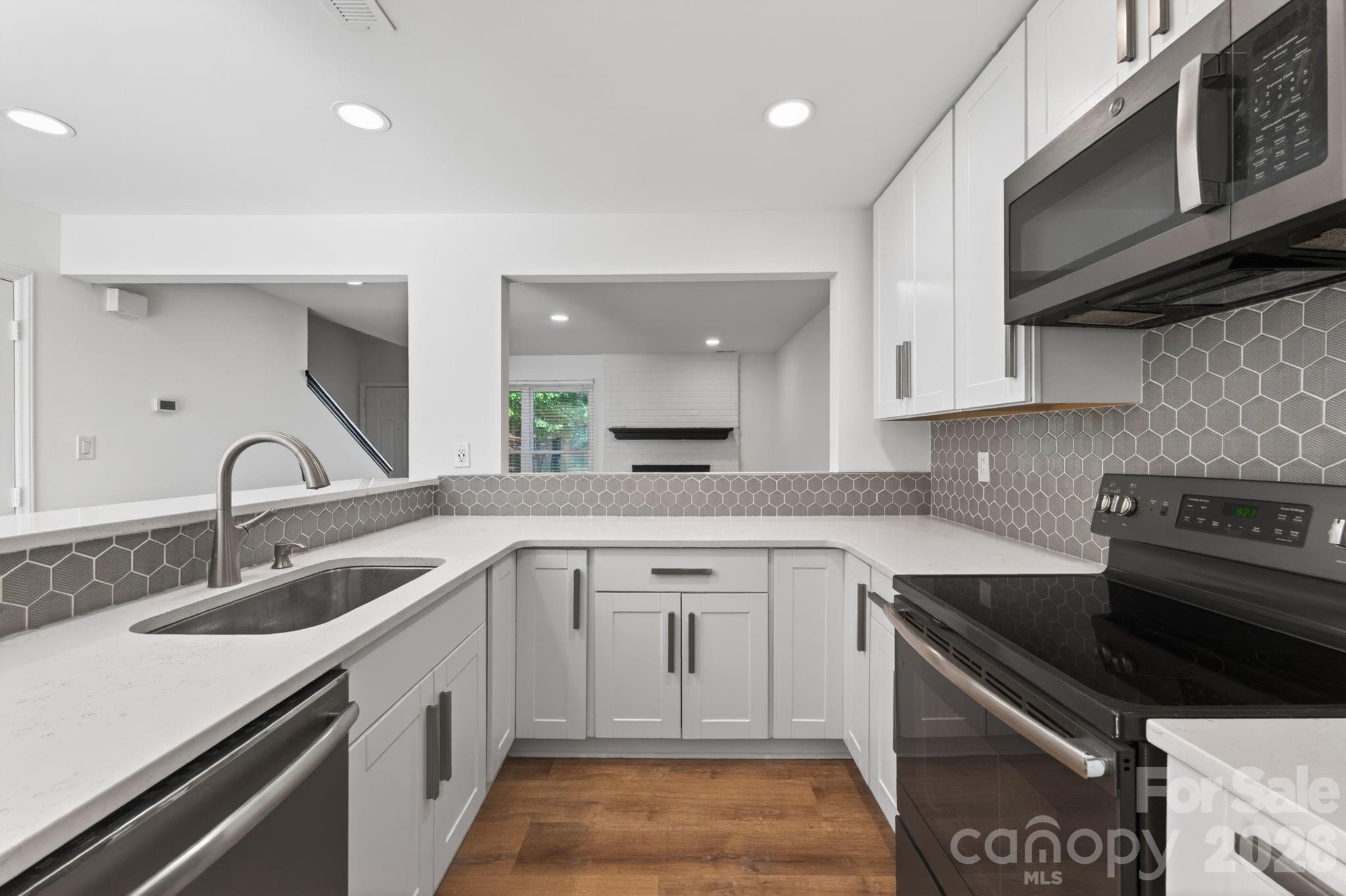 11017 Carmel Crossing Road Charlotte NC 28226