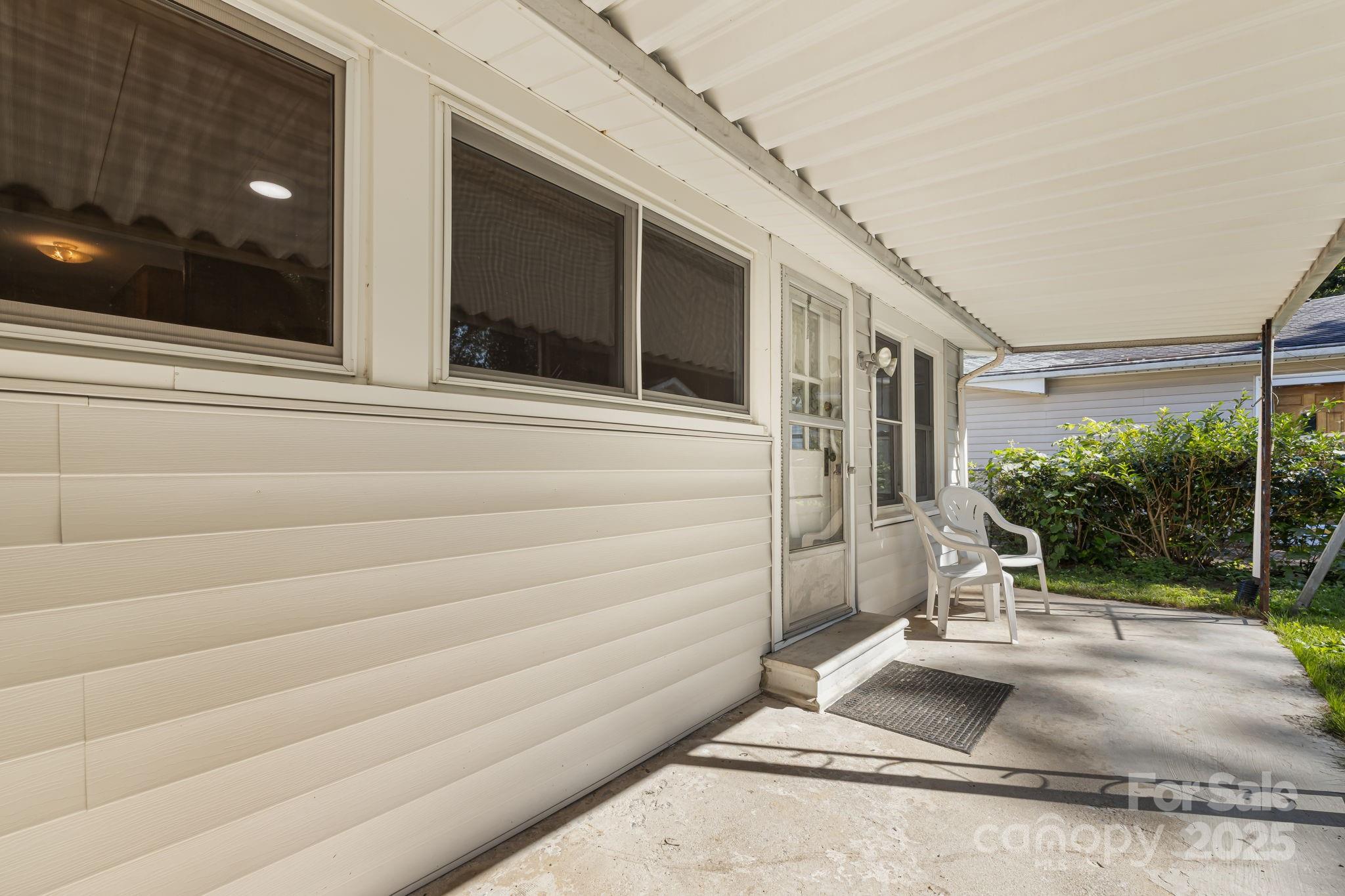 29 Oteen Park Place Asheville NC 28805