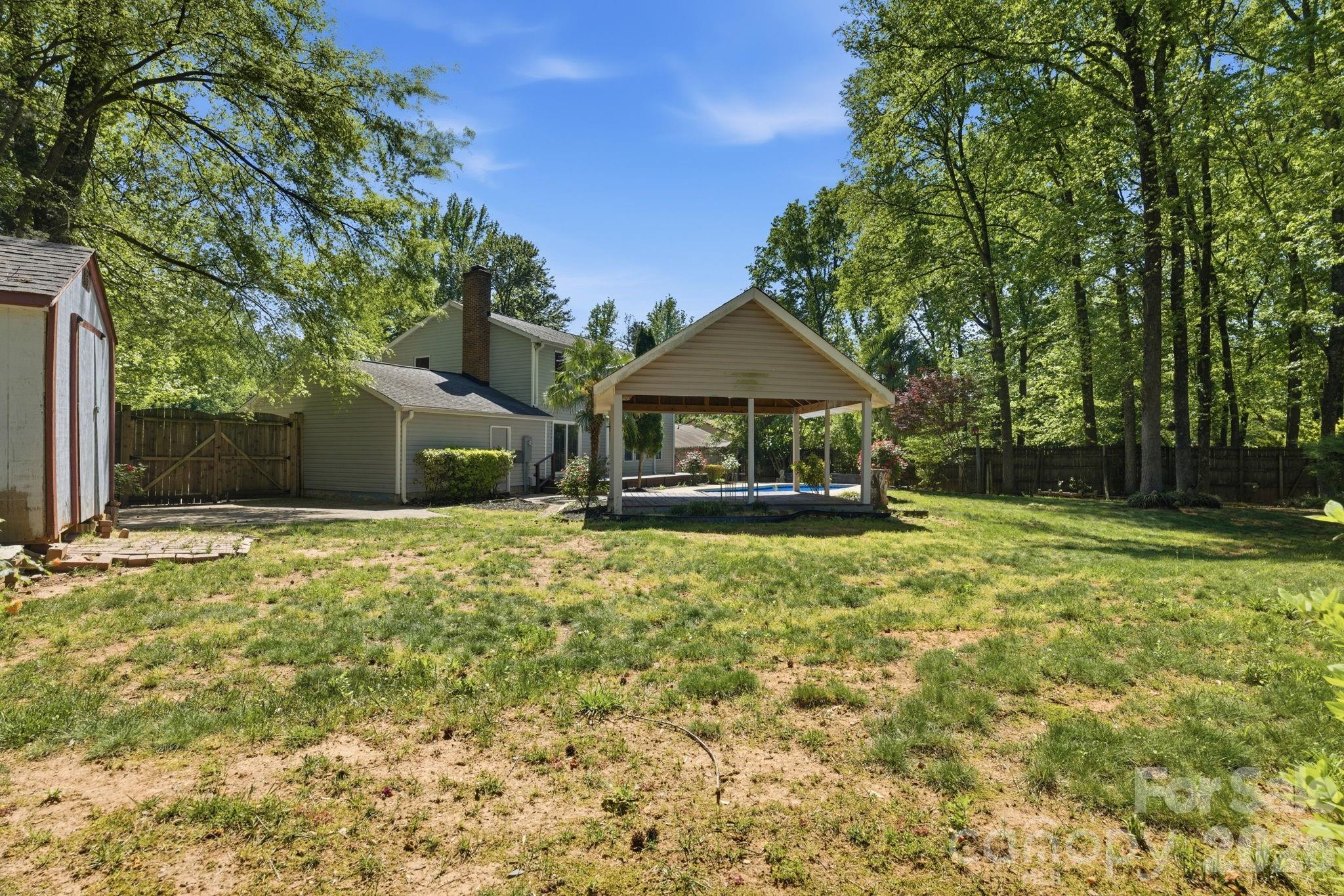 6839 Honey Hurst Lane Charlotte NC 28212