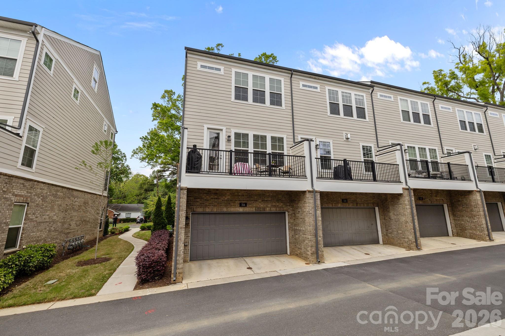 316 N Dotger Avenue Charlotte NC 28204