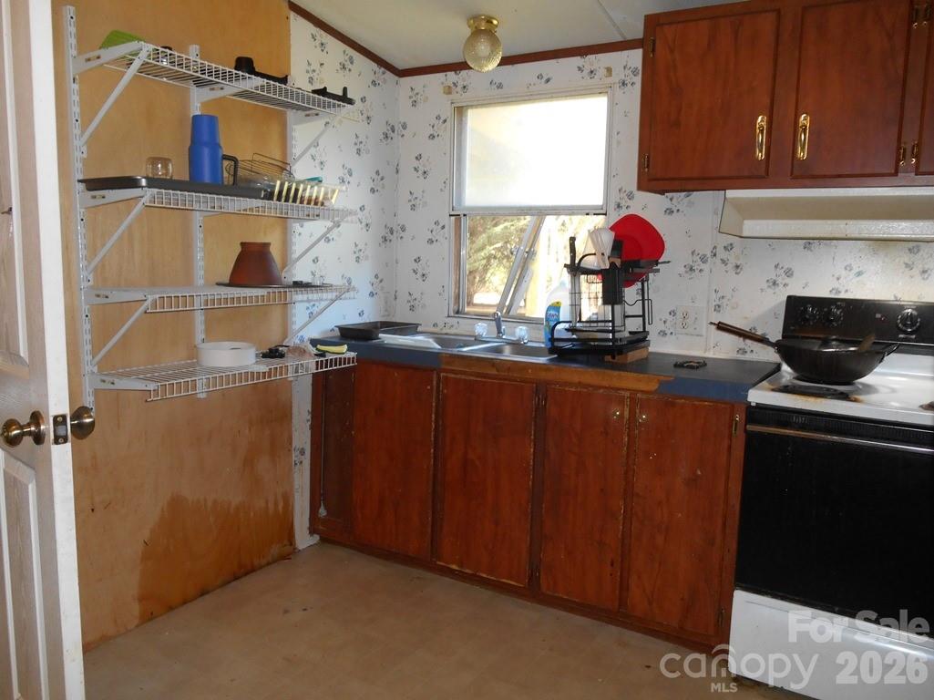 2184 Stove Drive Newton NC 28658