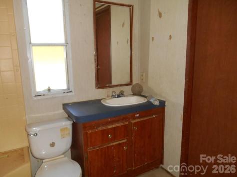 2184 Stove Drive Newton NC 28658