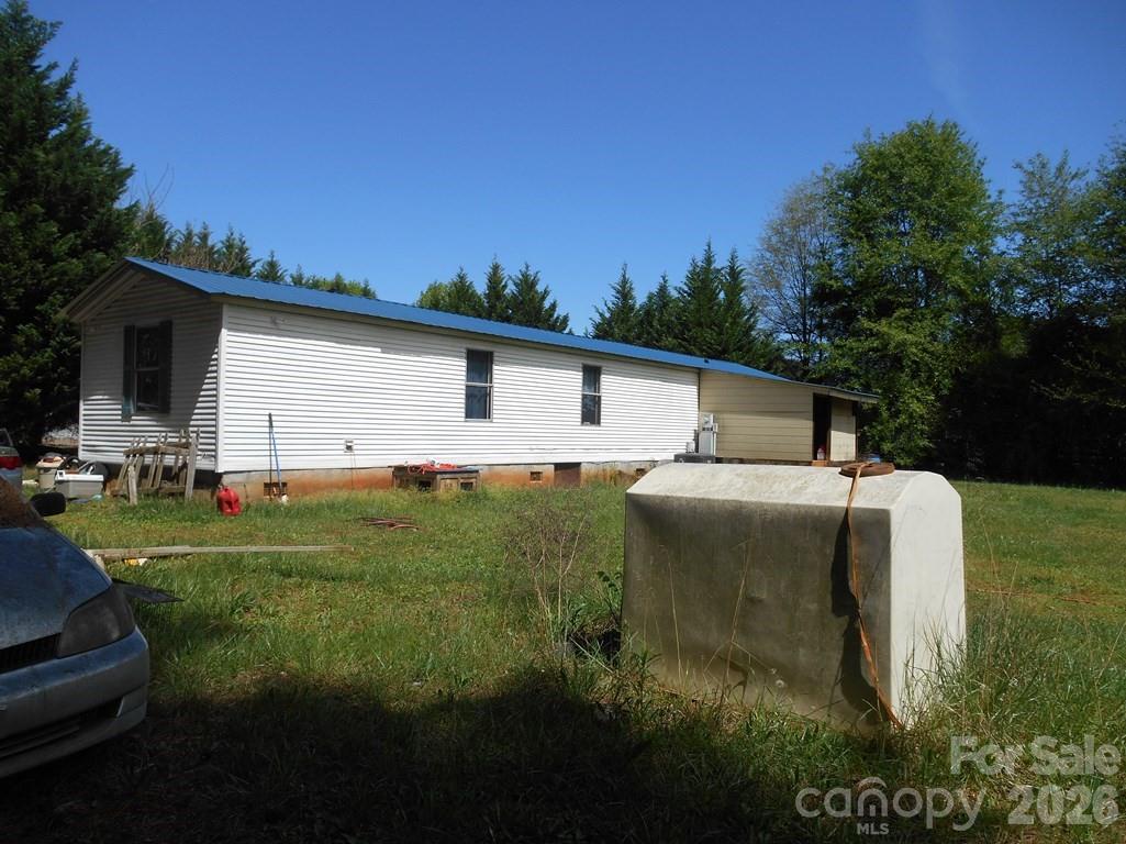 2184 Stove Drive Newton NC 28658