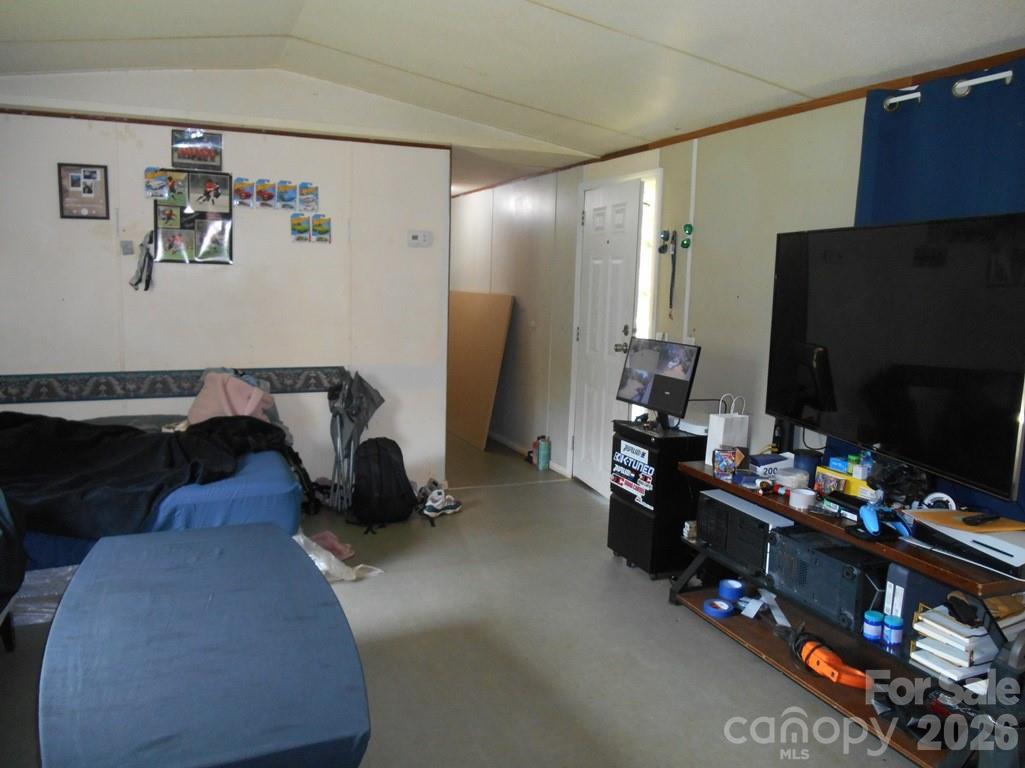 2184 Stove Drive Newton NC 28658