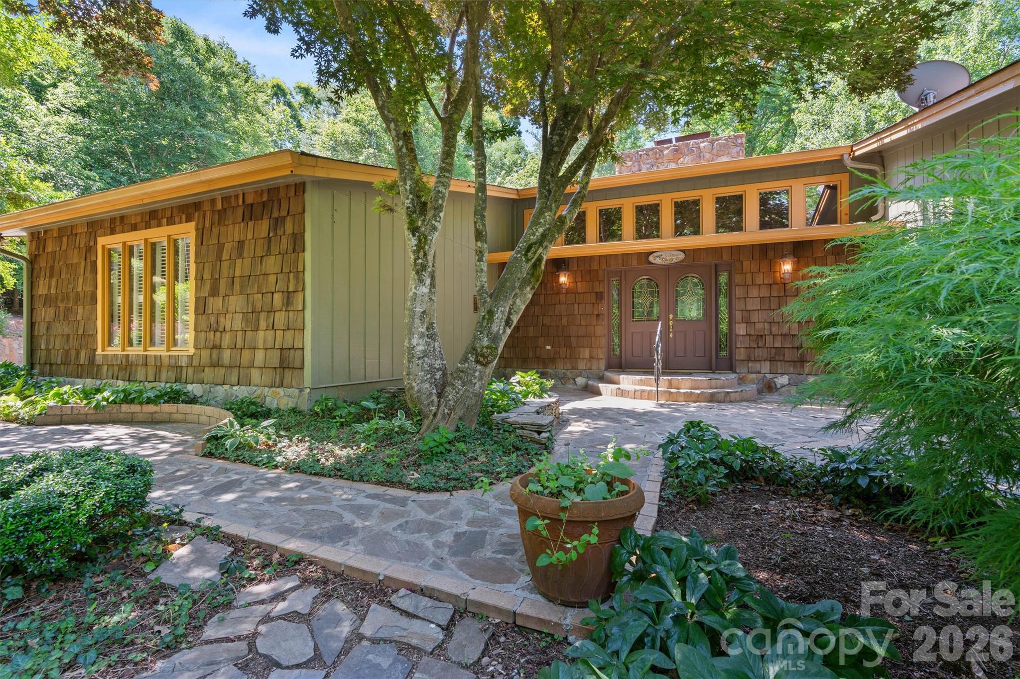 Hickory NC, 655 21ST Avenue NW