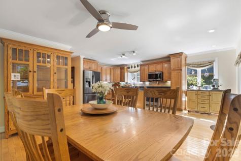 655 21st Avenue NW Hickory NC 28601