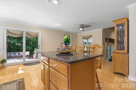 655 21st Avenue NW Hickory NC 28601