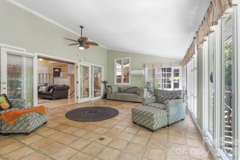 655 21st Avenue NW Hickory NC 28601