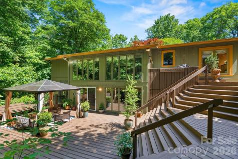 655 21st Avenue NW Hickory NC 28601