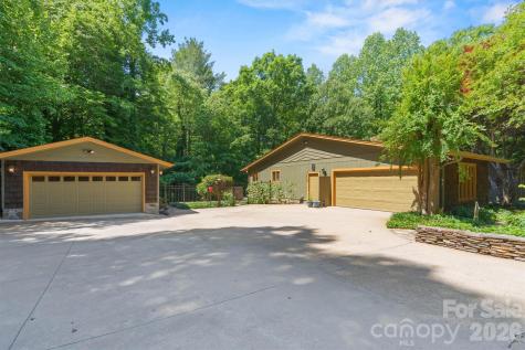 655 21st Avenue NW Hickory NC 28601