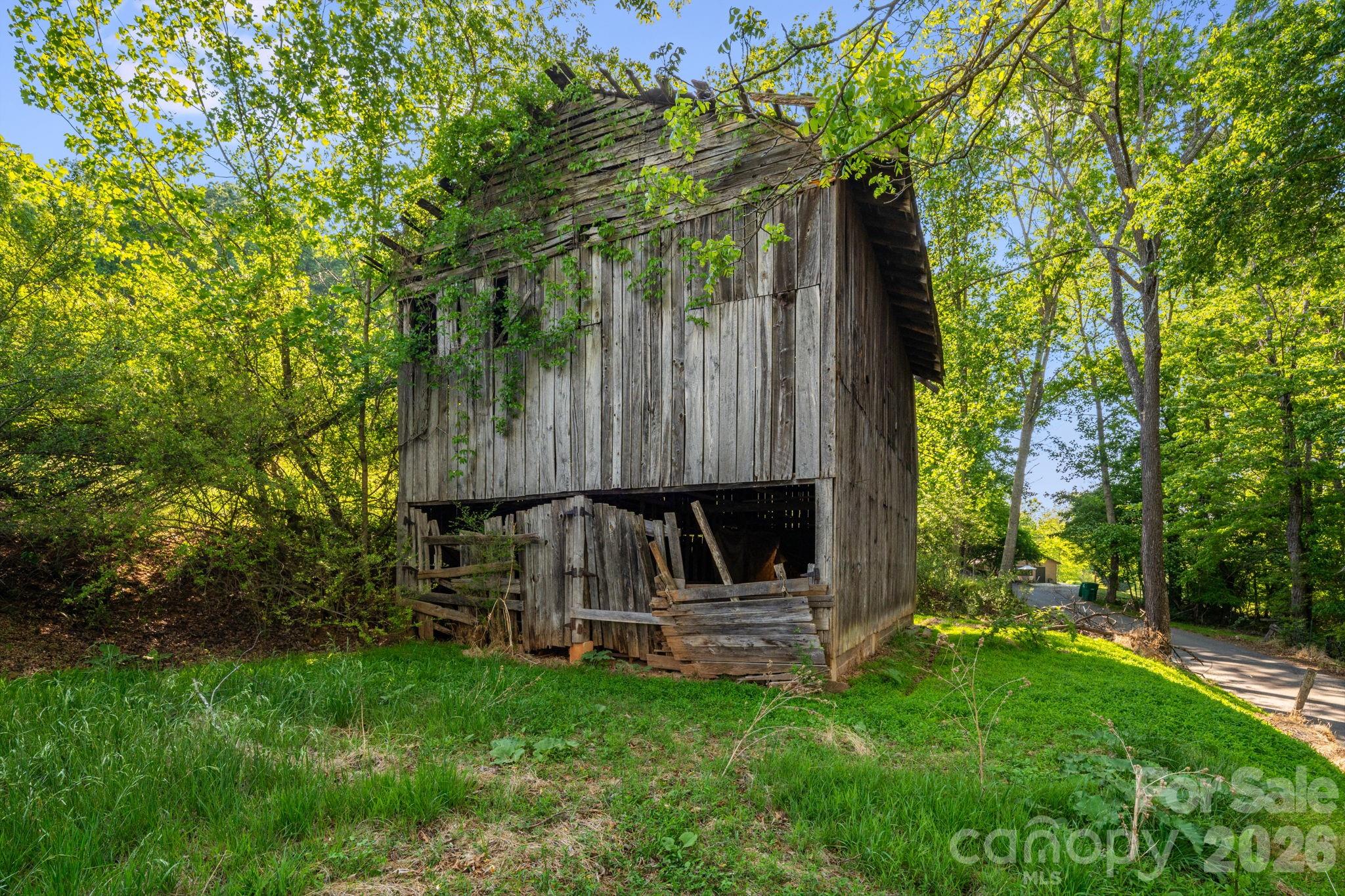 435 Upper Glady Fork Road Candler NC 28714