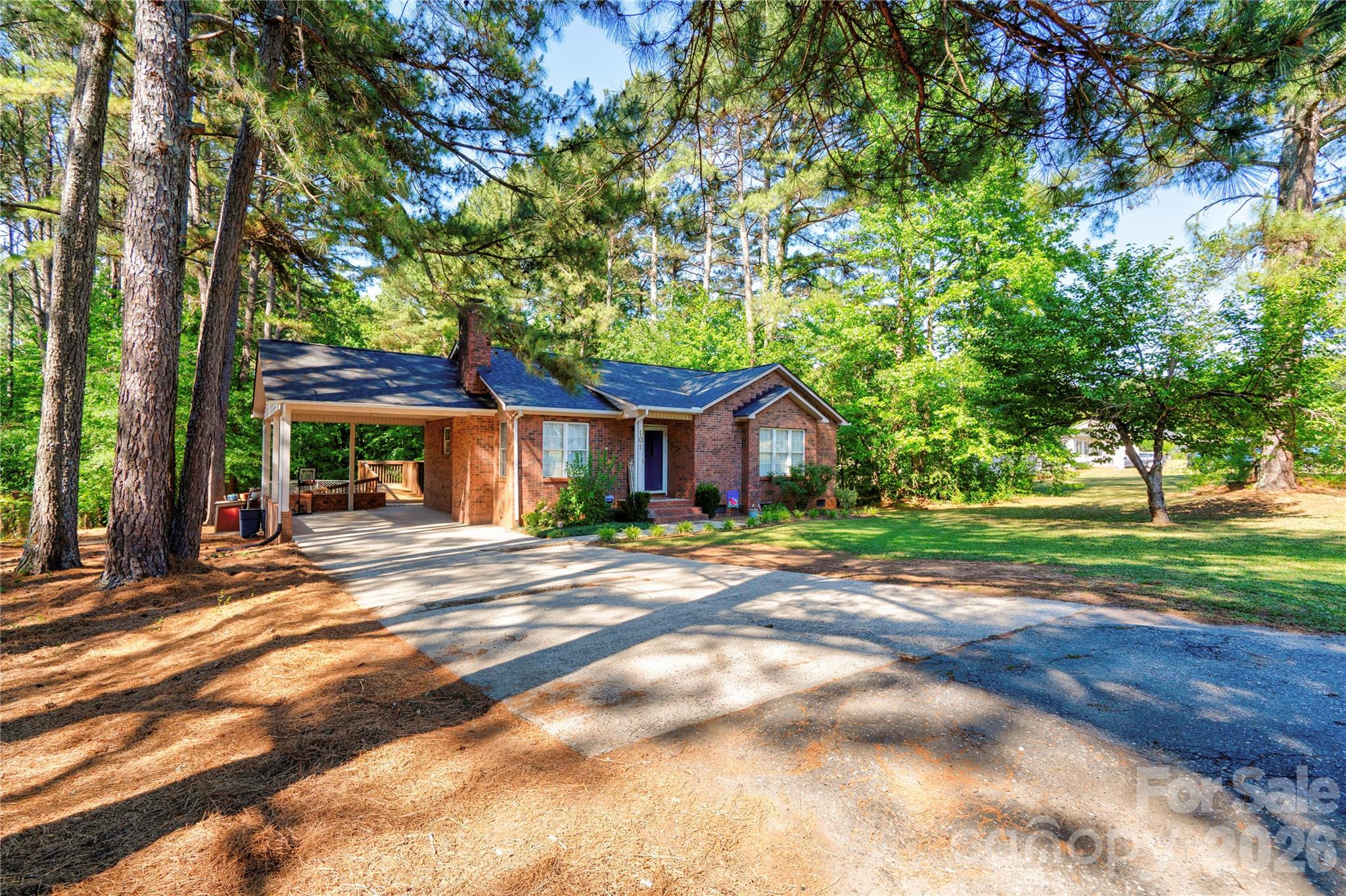 101 Doree Lane Crouse NC 28033