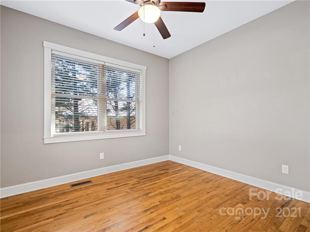 34 Dayton Road Asheville NC 28804