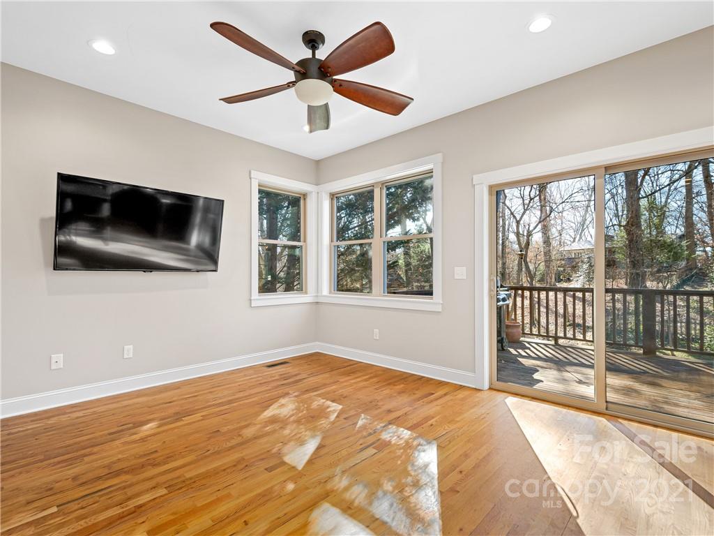 34 Dayton Road Asheville NC 28804