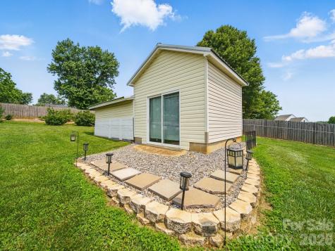 117 Pilots Ridge Drive Bessemer City NC 28016
