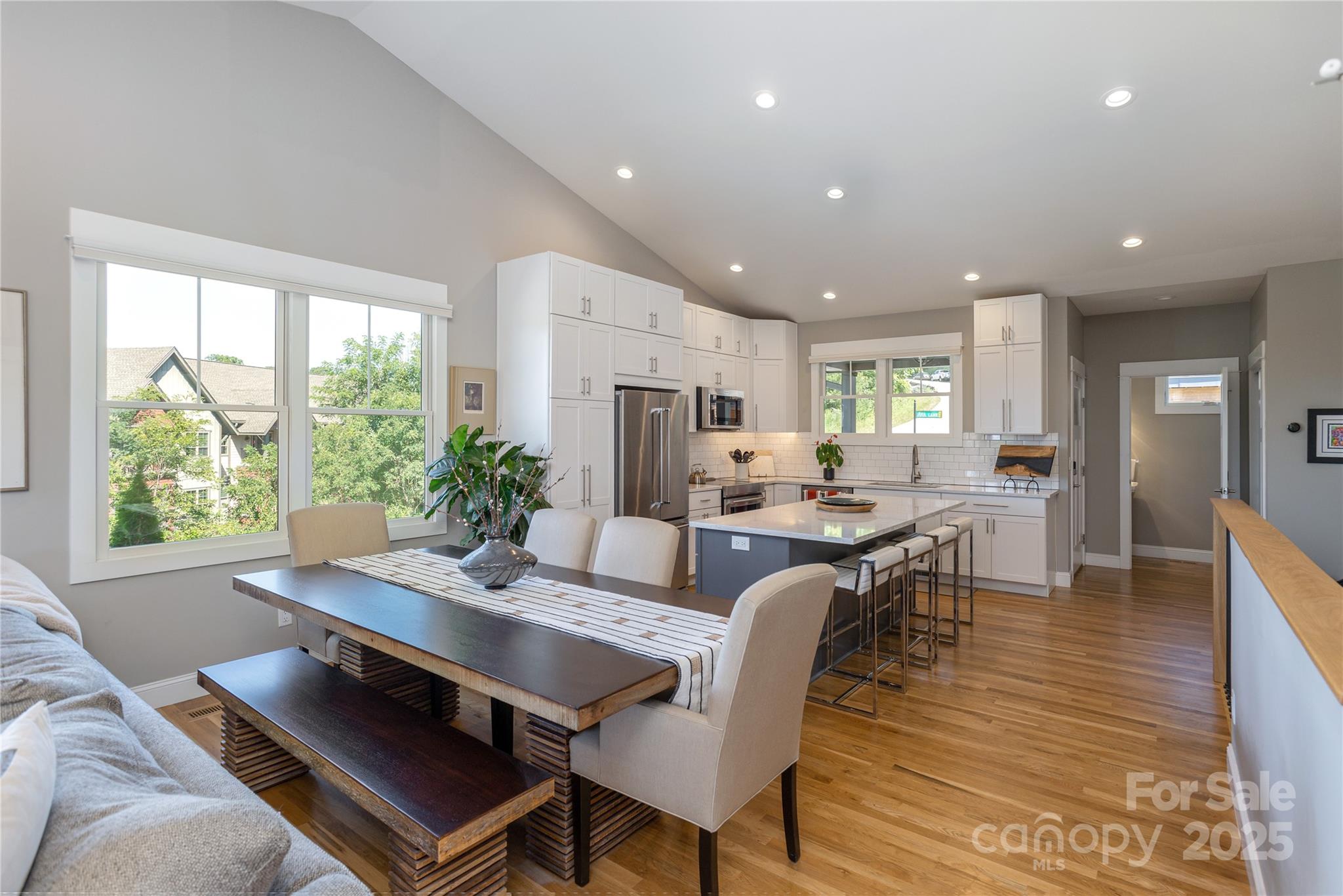 301 Ava Lane Asheville NC 28804