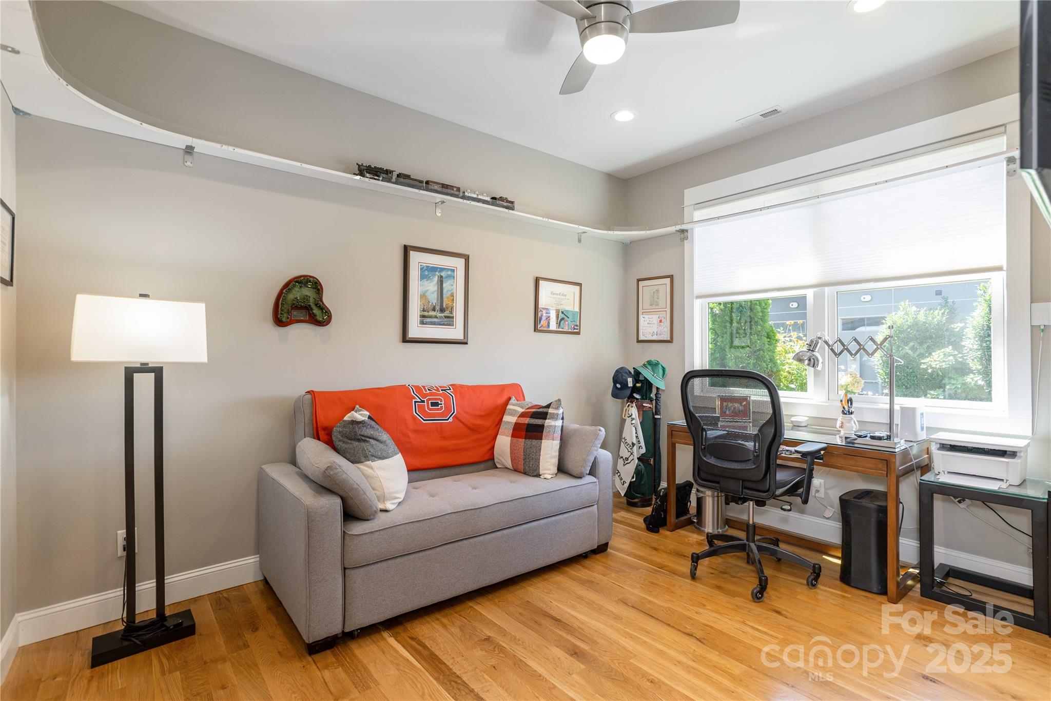 301 Ava Lane Asheville NC 28804