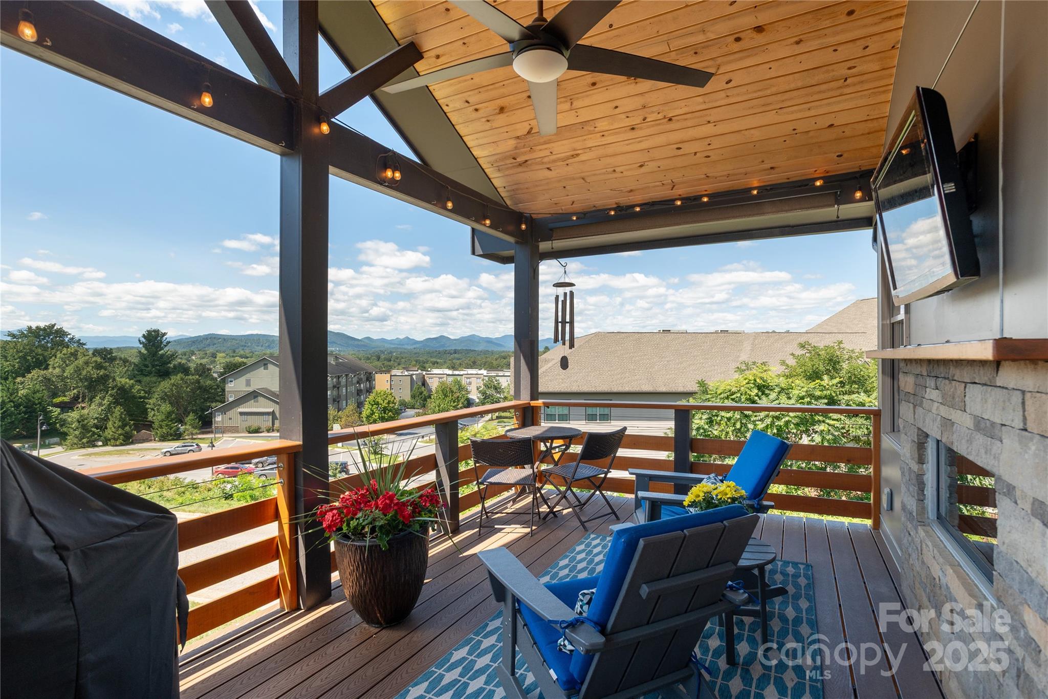 301 Ava Lane Asheville NC 28804