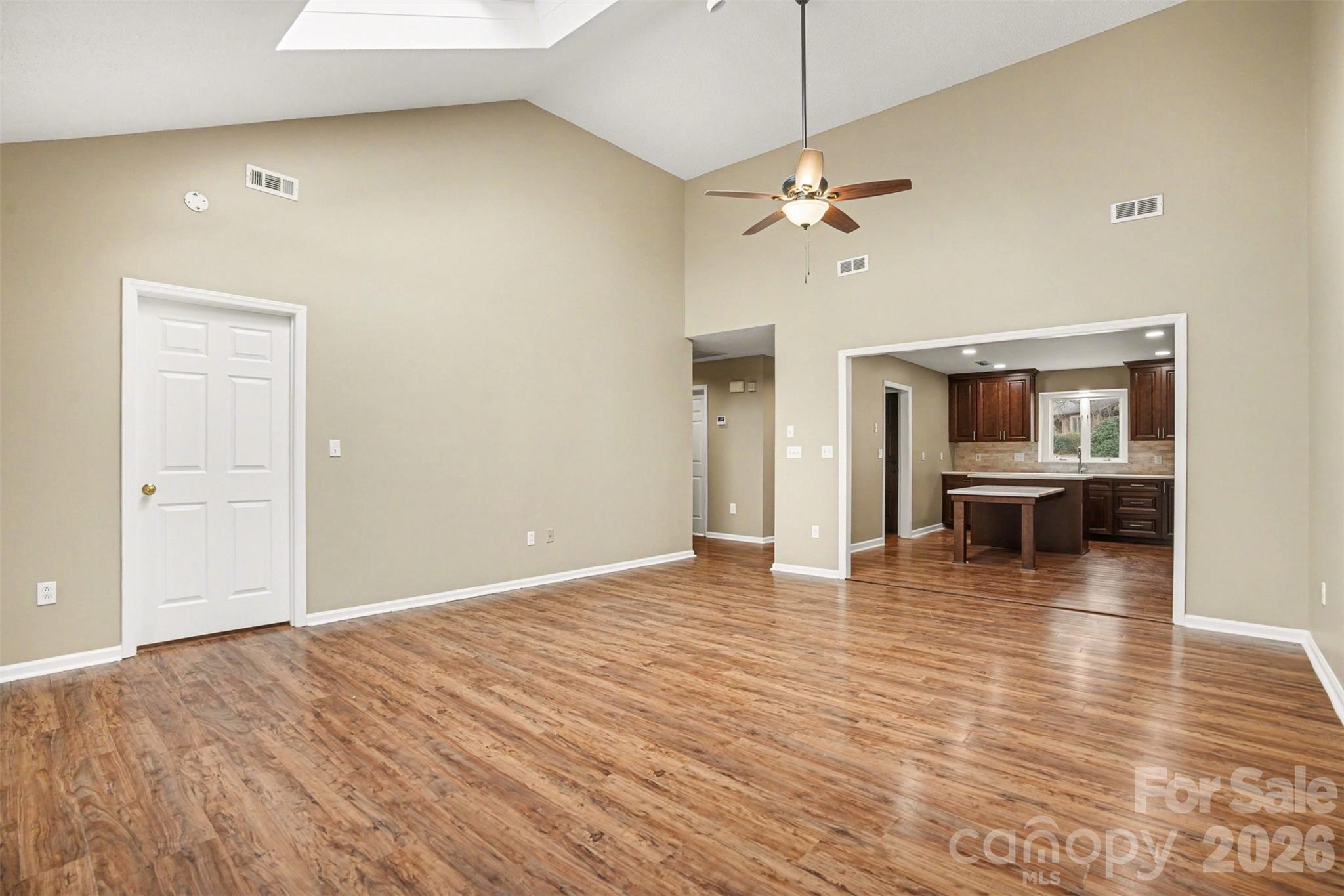 1742 NE 12th Street Hickory NC 28601