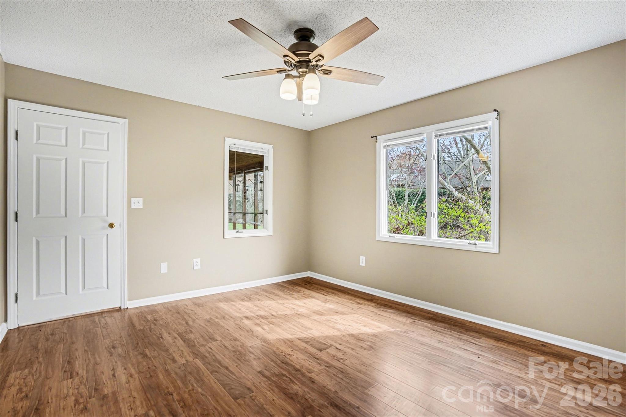1742 NE 12th Street Hickory NC 28601