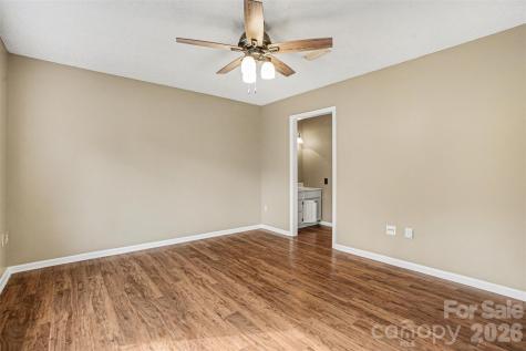 1742 NE 12th Street Hickory NC 28601