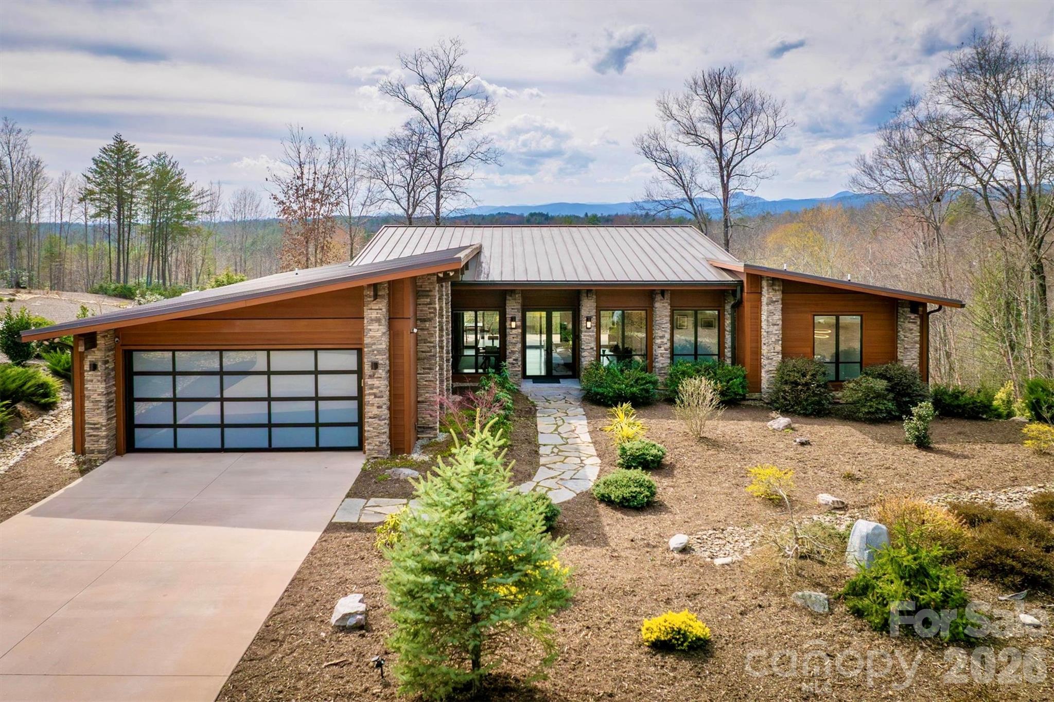 1416 High Valley Way Lenoir NC 28645