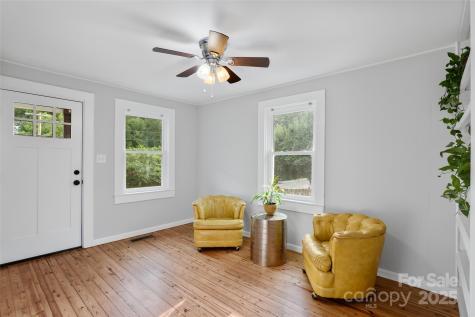 364 State Street Asheville NC 28806