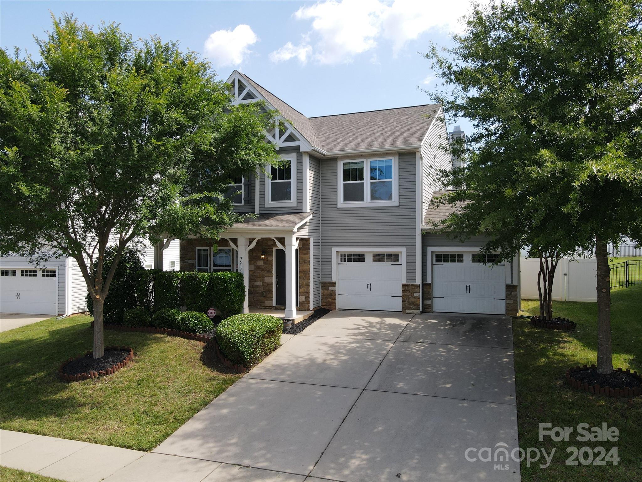 2513 Impatien Drive Charlotte NC 28215