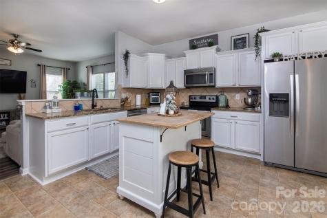 12848 Clydesdale Drive Midland NC 28107