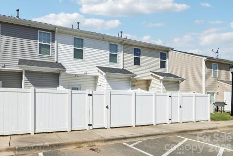12720 Livengood Lane Charlotte NC 28269