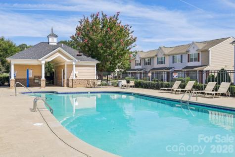 12720 Livengood Lane Charlotte NC 28269
