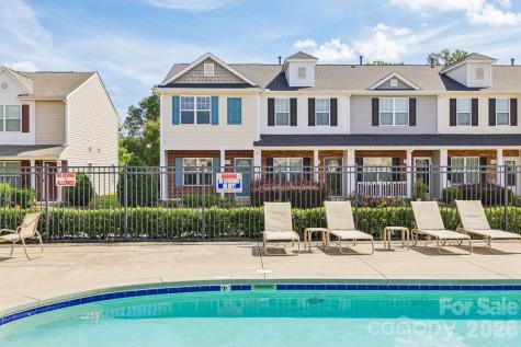 12720 Livengood Lane Charlotte NC 28269