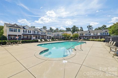 12720 Livengood Lane Charlotte NC 28269
