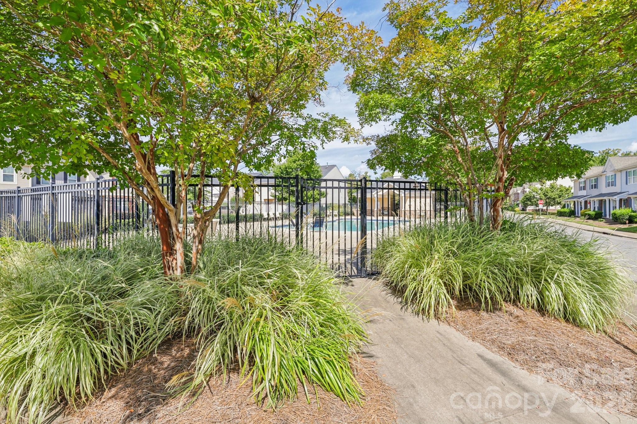12720 Livengood Lane Charlotte NC 28269